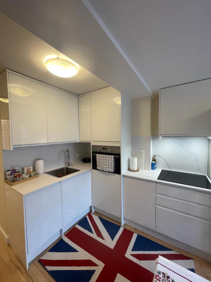 Sela House - Luton Airport Apartman Kültér fotó