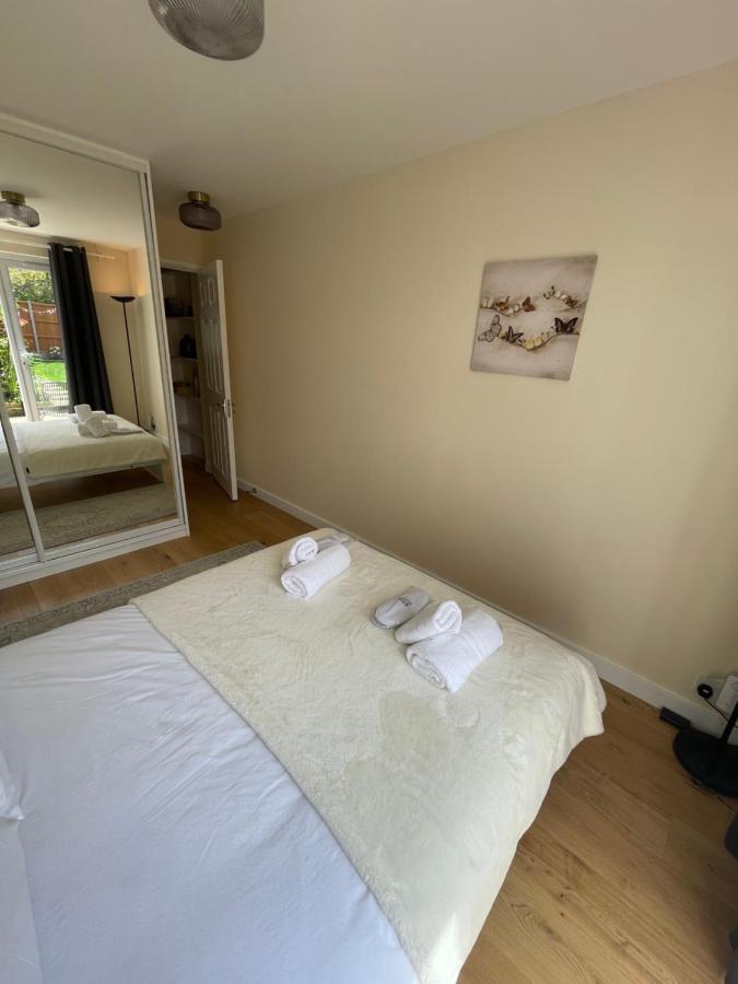 Sela House - Luton Airport Apartman Kültér fotó