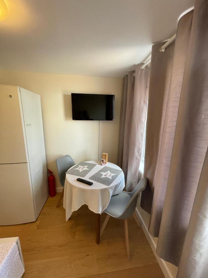 Sela House - Luton Airport Apartman Kültér fotó