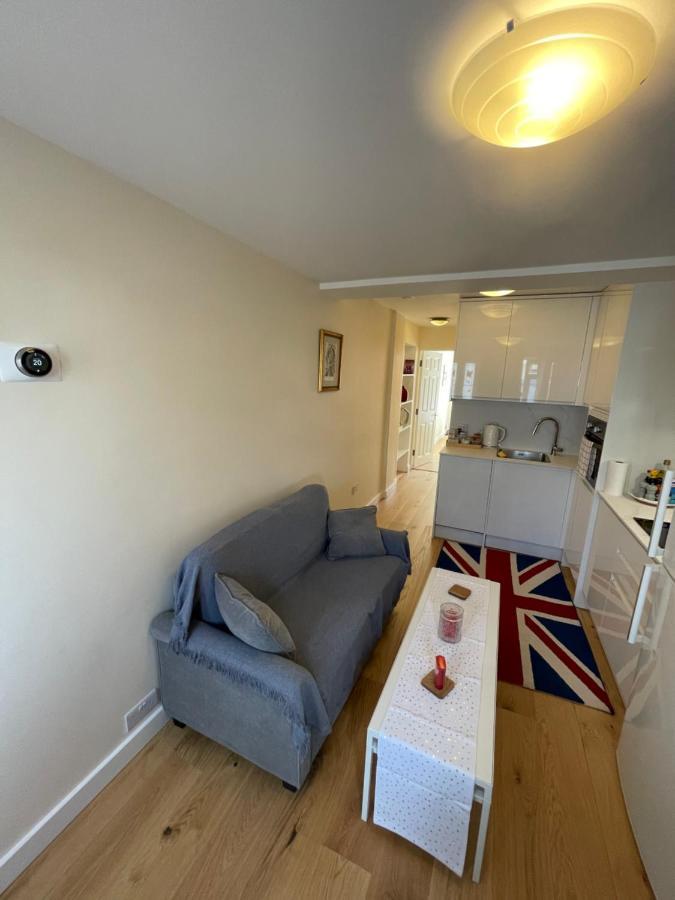 Sela House - Luton Airport Apartman Kültér fotó