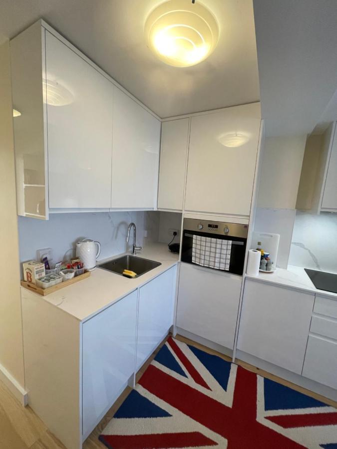 Sela House - Luton Airport Apartman Kültér fotó