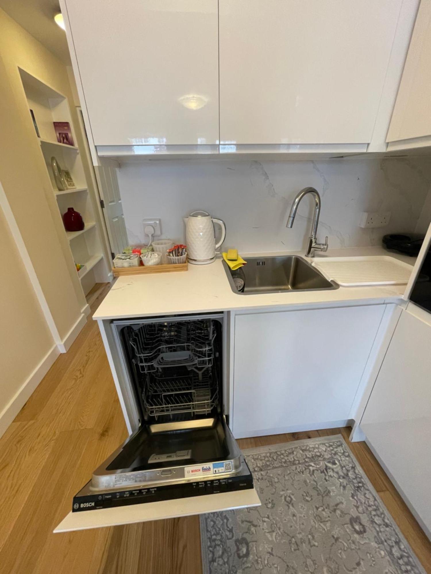 Sela House - Luton Airport Apartman Kültér fotó